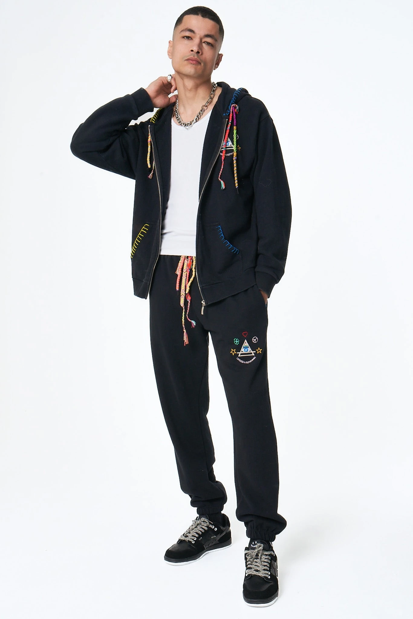 ELEVEN PARIS Mihai Noir 9 ELEVEN PARIS Mihai Noir – Image 7