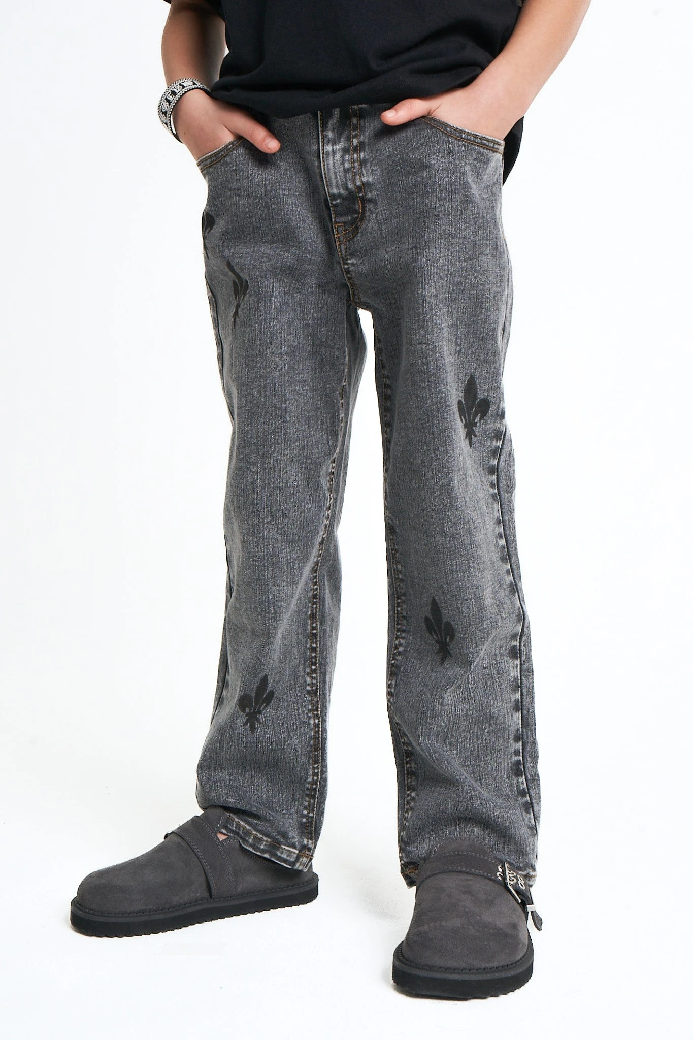 Neleo Gris 3 Neleo Gris