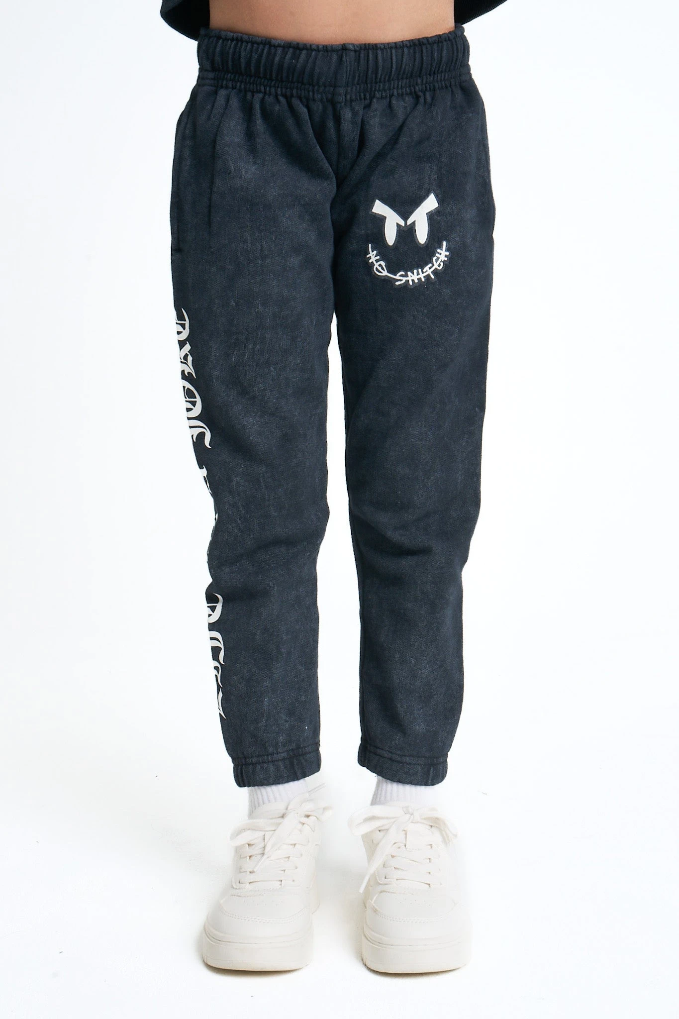 Neziah Noir Délavé 3 Neziah Noir Délavé